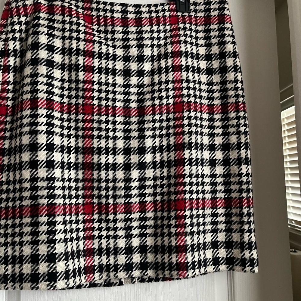 Talbots Black and White A-Line Skirt for Work